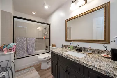 5076 S 2100 E, Holladay, UT 84117 - Photo 19