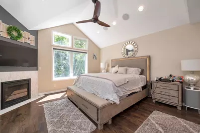 5076 S 2100 E, Holladay, UT 84117 - Photo 27