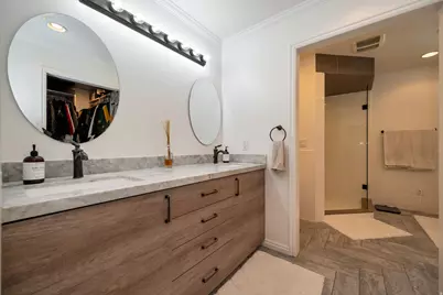 5076 S 2100 E, Holladay, UT 84117 - Photo 29
