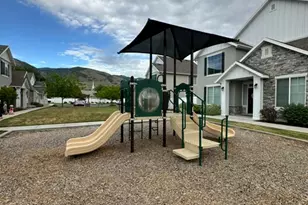 288 S 600 W, Centerville, UT 84014 - Photo 37