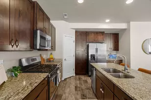 288 S 600 W, Centerville, UT 84014 - Photo 13