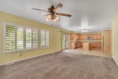546 Wheatridge Rd, Stansbury Park, UT 84074 - Photo 11