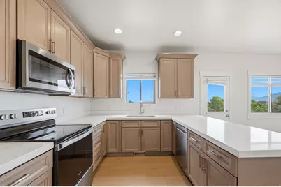 5184 W Windom Rd, Herriman, UT 84096 - Photo 9