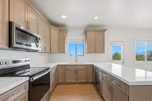 5184 W Windom Rd, Herriman, UT 84096 - Photo 9