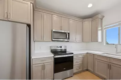 5184 W Windom Rd, Herriman, UT 84096 - Photo 11