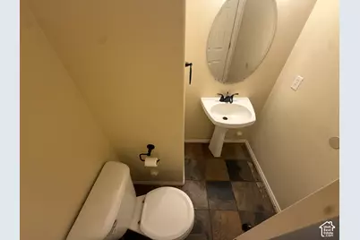 710 E Sandy Point Dr, Sandy, UT 84094 - Photo 9
