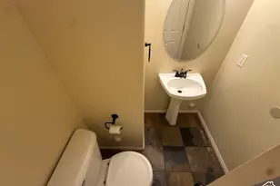 710 E Sandy Point Dr, Sandy, UT 84094 - Photo 9