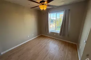 710 E Sandy Point Dr, Sandy, UT 84094 - Photo 17