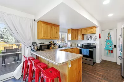 1063 E 680 N, Orem, UT 84097 - Photo 5