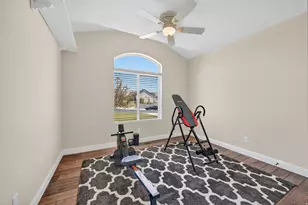 1318 E Abigail Ln, Eagle Mountain, UT 84005 - Photo 17