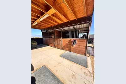 1318 E Abigail Ln, Eagle Mountain, UT 84005 - Photo 49
