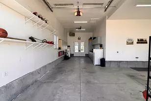 1318 E Abigail Ln, Eagle Mountain, UT 84005 - Photo 31