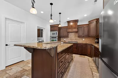 2638 S 3070 E, Saint George, UT 84790 - Photo 13