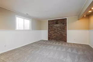 348 W 2400 S, Clearfield, UT 84015 - Photo 9