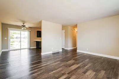 348 W 2400 S, Clearfield, UT 84015 - Photo 5