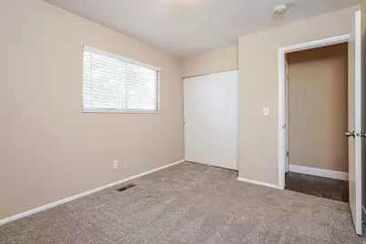 348 W 2400 S, Clearfield, UT 84015 - Photo 15