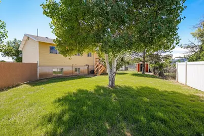 348 W 2400 S, Clearfield, UT 84015 - Photo 23