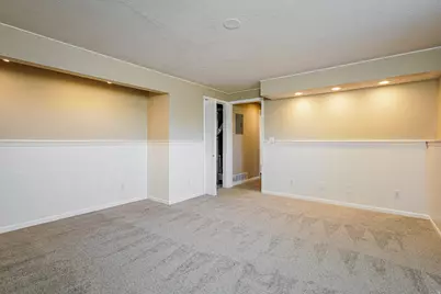 348 W 2400 S, Clearfield, UT 84015 - Photo 11