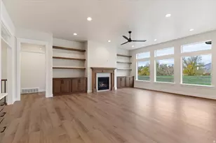 442 W Randys Ct S, Farmington, UT 84025 - Photo 9