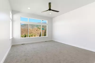 442 W Randys Ct S, Farmington, UT 84025 - Photo 23