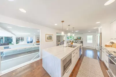 2100 E Kayland Way S, Holladay, UT 84117 - Photo 7