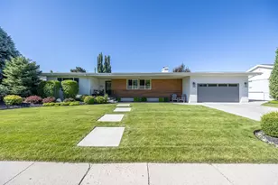2100 E Kayland Way S, Holladay, UT 84117 - Photo 3