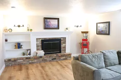 139 S 240 E, Orem, UT 84058 - Photo 17