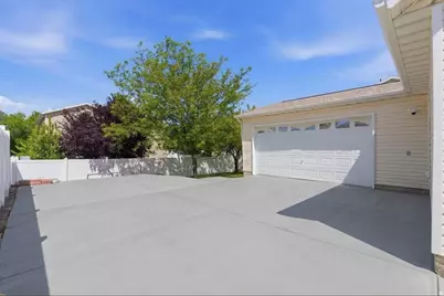 1521 Candellaria Dr, Tooele, UT 84074 - Photo 11