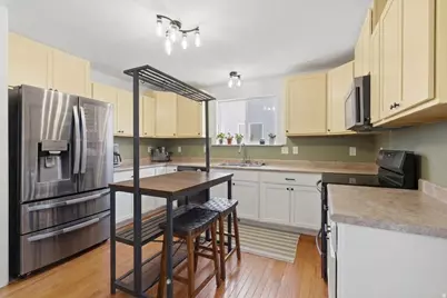 1521 Candellaria Dr, Tooele, UT 84074 - Photo 3