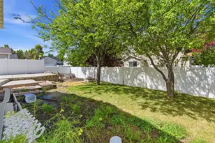 1521 Candellaria Dr, Tooele, UT 84074 - Photo 13