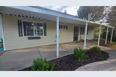 700 E 100 S, Mount Pleasant, UT 84647 - Photo 3