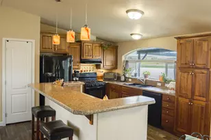 523 N 200 E, Loa, UT 84747 - Photo 19