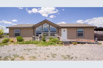523 N 200 E #13, Loa, UT 84747 - Photo 1