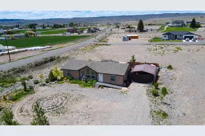 523 N 200 E #13, Loa, UT 84747 - Photo 37
