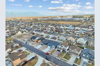6309 W Cape Ridge Ln, West Valley, UT 84128 - Photo 27