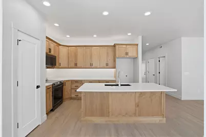 6309 W Cape Ridge Ln, West Valley, UT 84128 - Photo 7