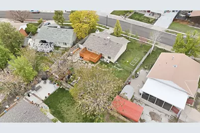 4325 S Wildrose Dr W, West Valley, UT 84120 - Photo 29