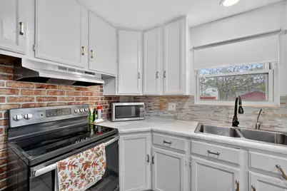4325 S Wildrose Dr W, West Valley, UT 84120 - Photo 13