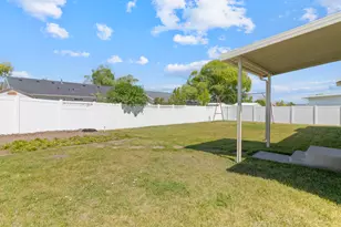 5069 S 3925 W, Roy, UT 84067 - Photo 19