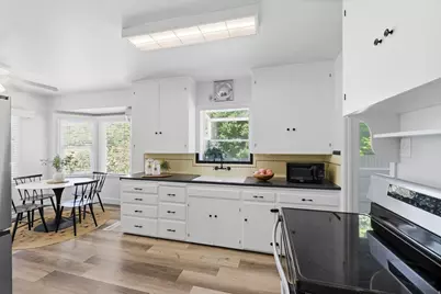 526 E Cleveland Ave S, Salt Lake City, UT 84105 - Photo 9