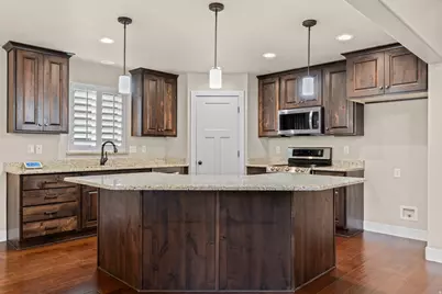 378 N Thurston Ln, Layton, UT 84040 - Photo 25