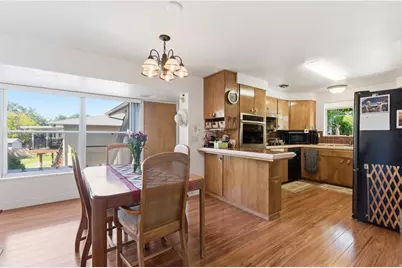 6302 Westridge St, Murray, UT 84107 - Photo 5