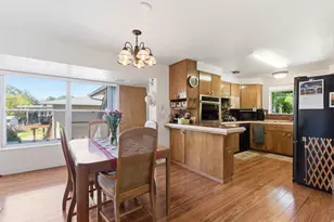6302 Westridge St, Murray, UT 84107 - Photo 5
