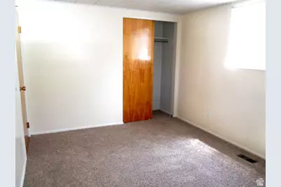 6302 Westridge St, Murray, UT 84107 - Photo 19