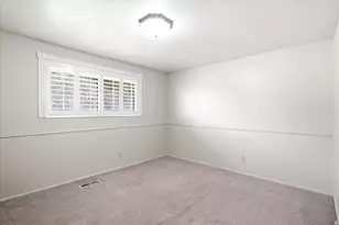 687 E 3125 N, North Ogden, UT 84414 - Photo 15