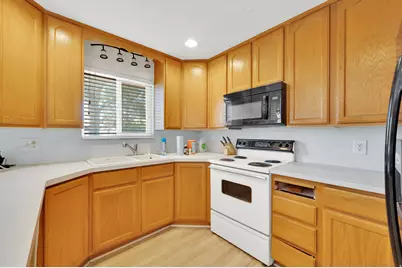 2875 W 12600 S, Riverton, UT 84065 - Photo 9