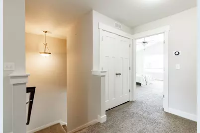 808 E Newfield Dr, Sandy, UT 84094 - Photo 15