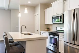 808 E Newfield Dr, Sandy, UT 84094 - Photo 7