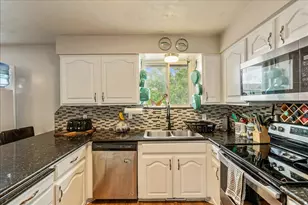 5378 W Silvertip Dr, West Valley, UT 84118 - Photo 19