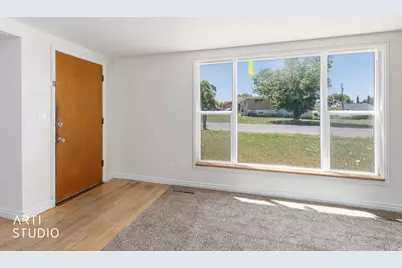 686 E 675 N, Ogden, UT 84404 - Photo 7